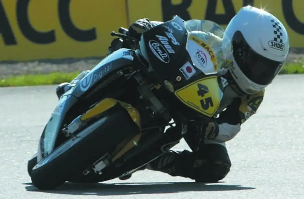 Toño Moyano piloto de motos